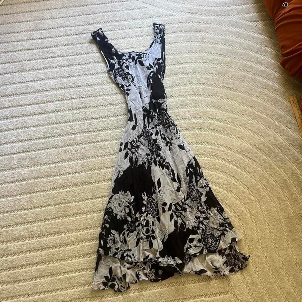 VTG y2k Monroe & Main black white floral maxi dress Size L 100% Rayon Whimsygoth